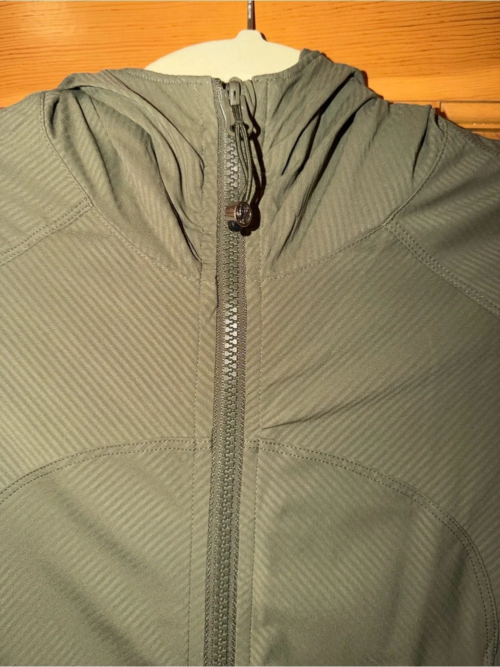 Lululemon Reversible Full Zip Hooded Jacket Olive Green Size 6 Thumbholes